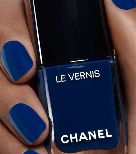 nail polish chanel price